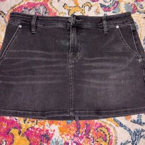 Elegant Charcoal Denim Midi Skirt